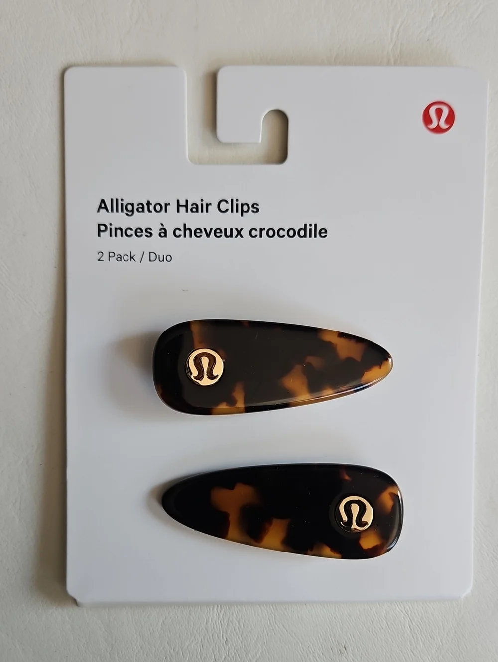 lululemon Tortoiseshell Hair Clips with Gold Logo - Brown & Black